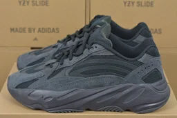 thumbnail for OG再次降价促销！重磅福利 /500 700  700V2 系列 合集！ 纯正OG版本！请核对库存表下单！