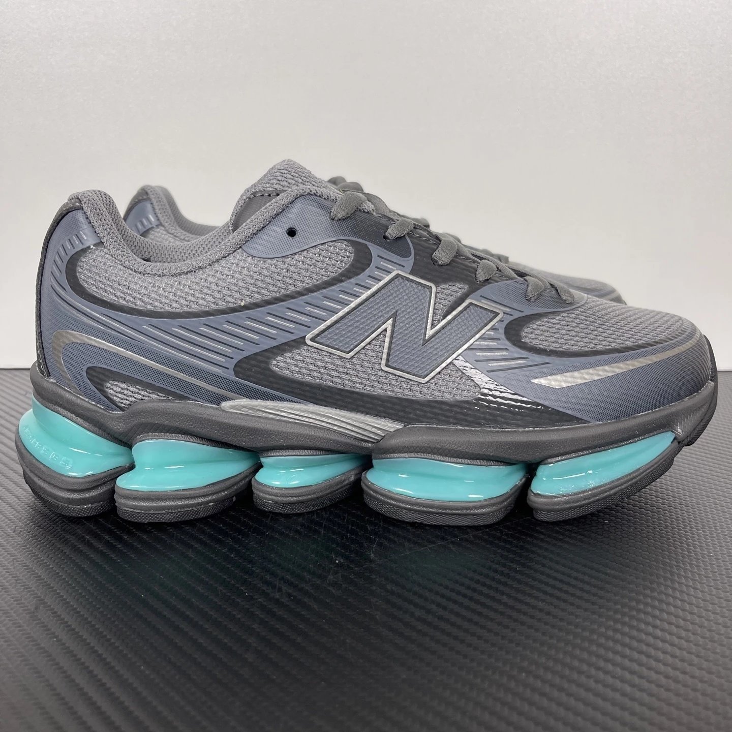 New Balance Sneakers NB2000 — NB2000 Gray-White Green U20007PF