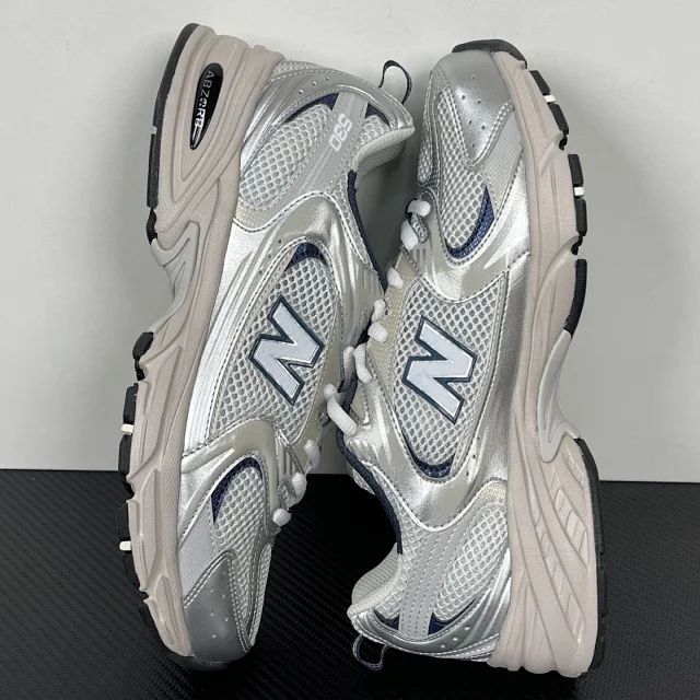 New Balance Sneakers 530 product detail image 34