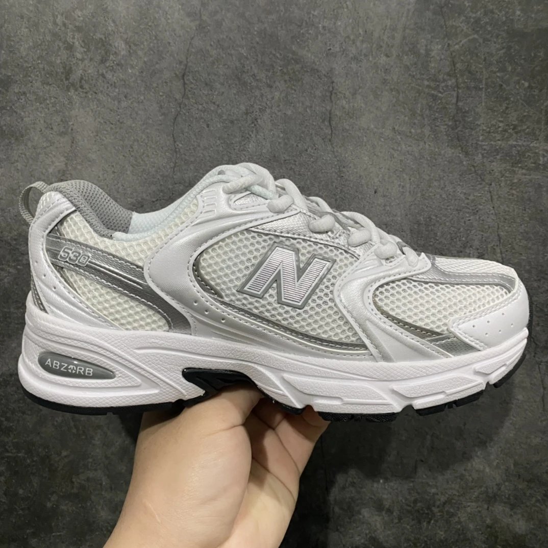 New Balance Sneakers 530 — NB530 MR530 AD silver-white