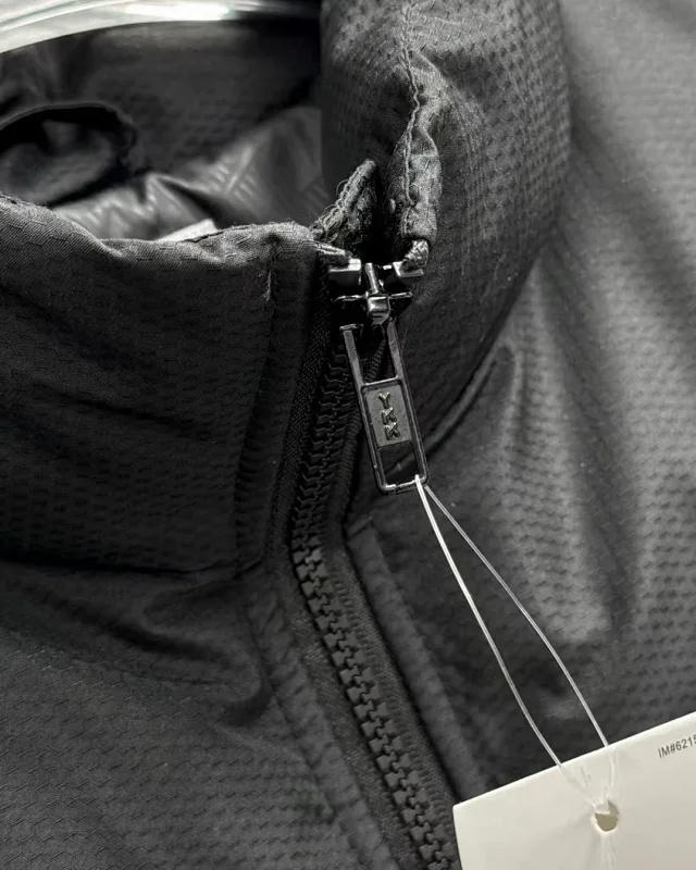 Nike Down Jackets Quilted stand-collar puffer jacket product detail image 8