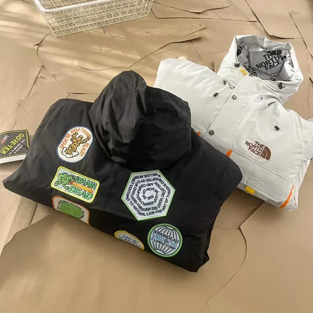 The North Face Down Jackets Hooded embroidered patchwork jacket product detail image 9