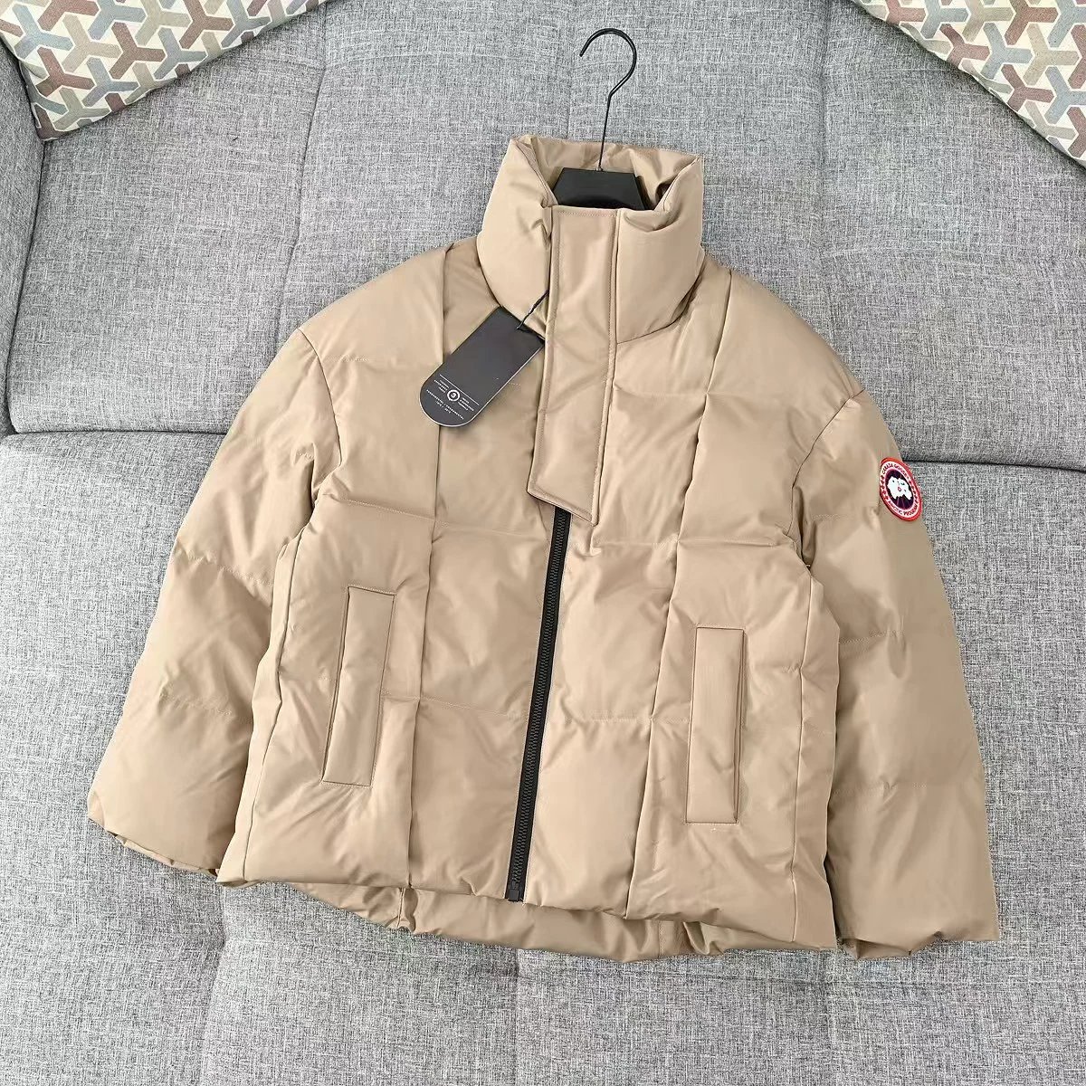 Khaki / M