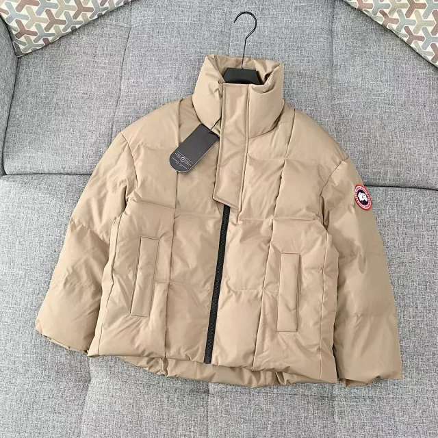 Canada Goose Jackets Stand-Collar Puffer Jacket product detail image 7