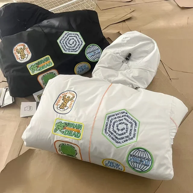 The North Face Down Jackets Hooded embroidered patchwork jacket product detail image 5
