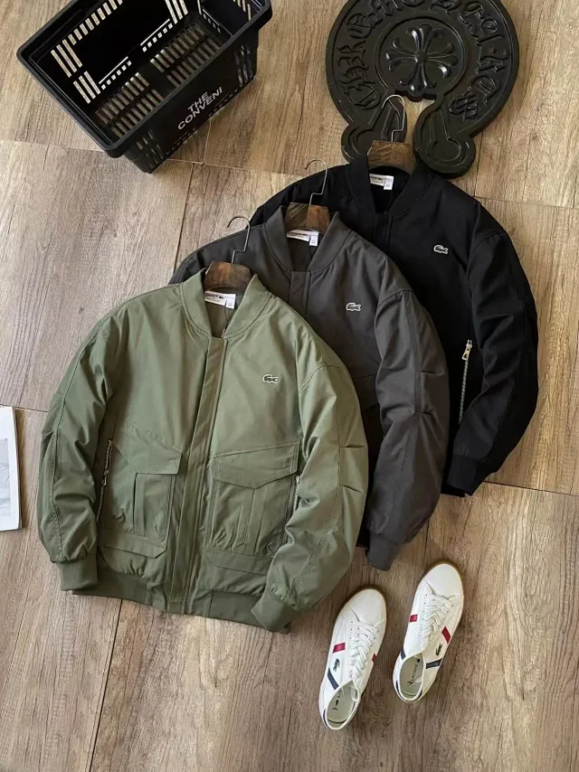 Lacoste Jackets Padded bomber jacket with flap pockets product detail image 2