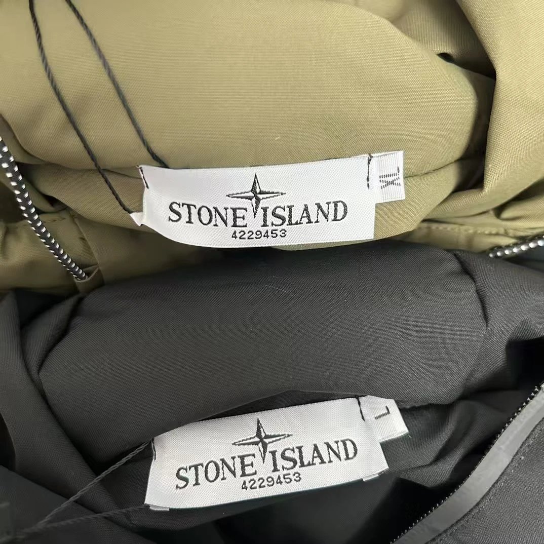 Stone Island Basso Gommato Olive Green Hooded Jacket Outerwear - 8