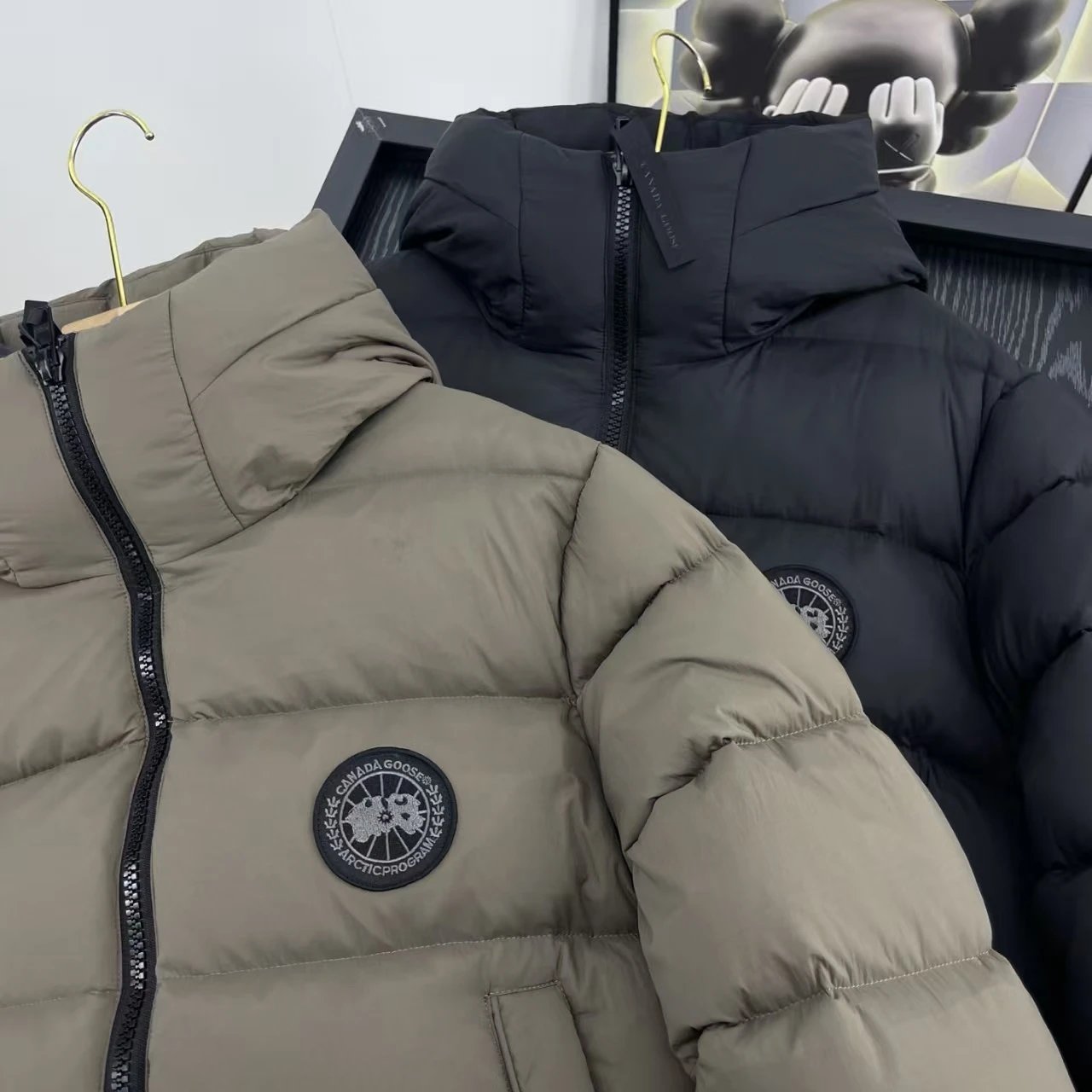 Canada Goose Down Jacket Black Hooded Puffer - 9