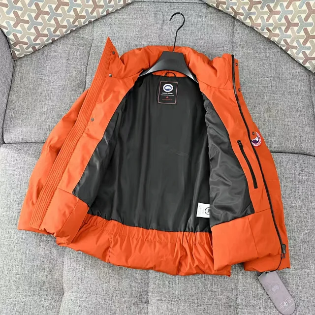 Canada Goose Jackets Stand-Collar Puffer Jacket product detail image 8