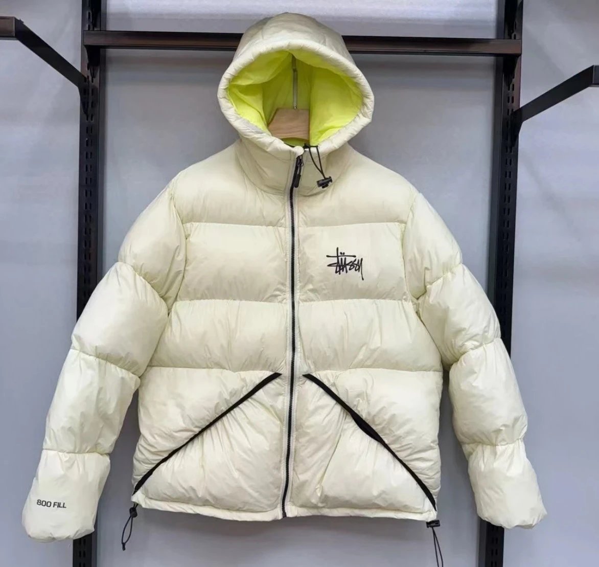 ST.U 羽绒服inspreadsheet.com