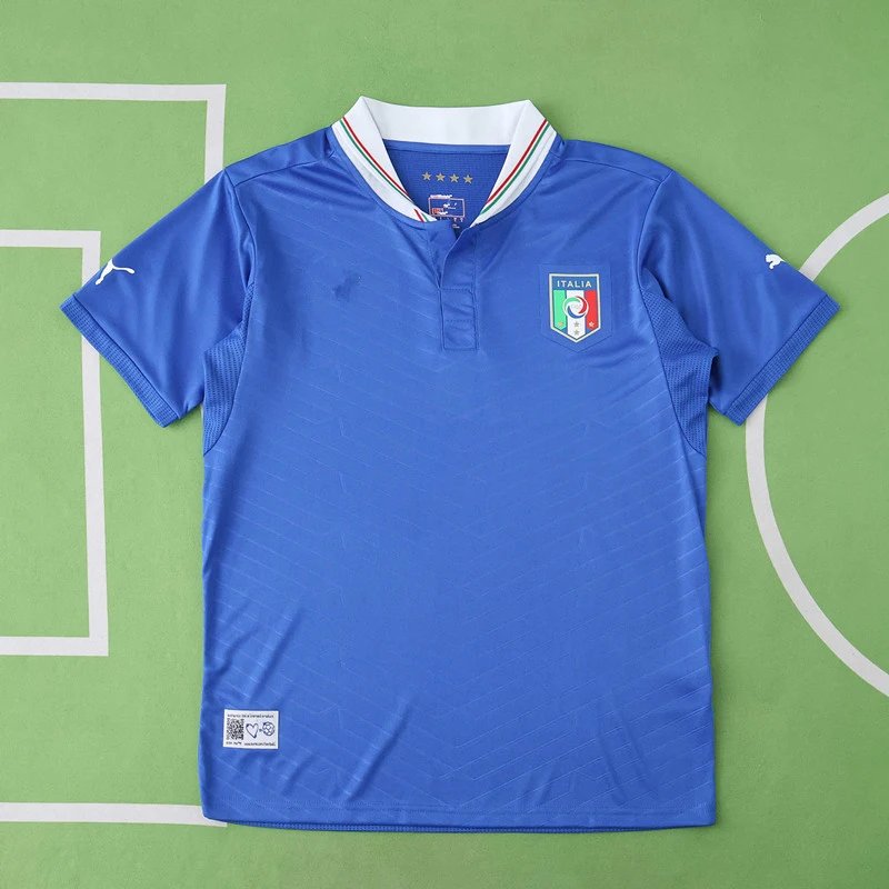 2012 Italy Home Thai Version (Please note customization info in the order; messages will not be counted)