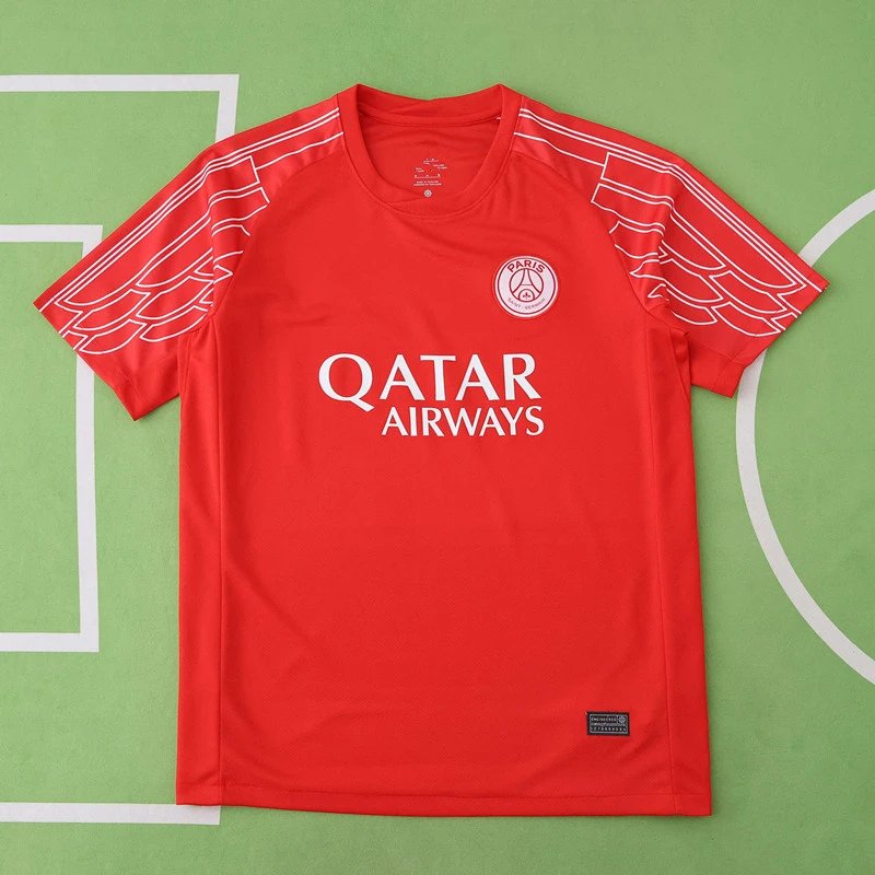 2425 Paris Three Guests Red Thai Edition (please note customization information when placing the order, messages are not included)