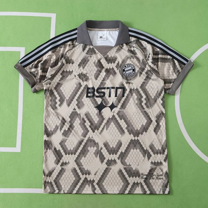 2526 Bayern Brown Special Edition Thai Version (Please note customization details when placing order, messages not counted)