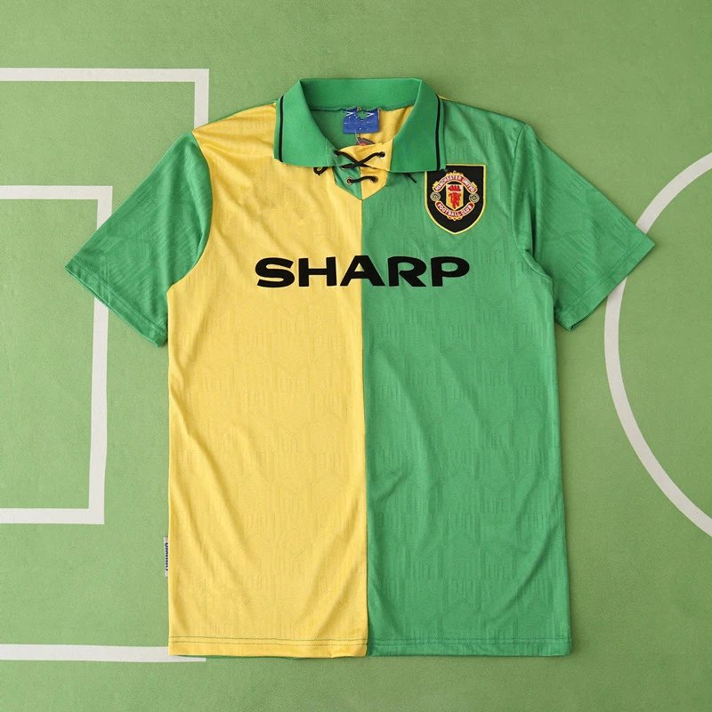 9294 Manchester United Away Yellow-Green Thai Version (Please note customization info in your order; messages won't be accepted)