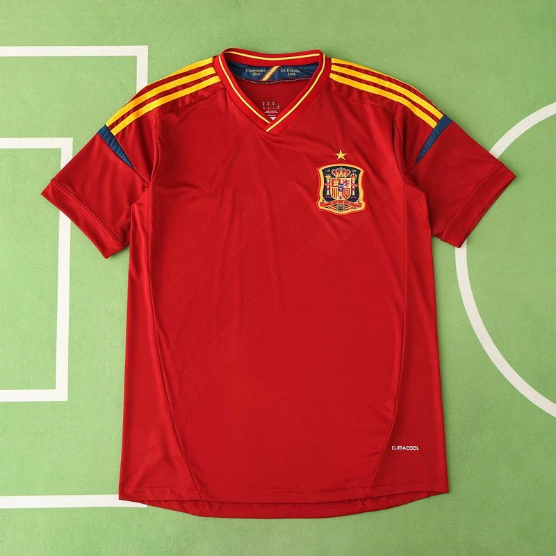 2012 Spain home game Thai version (please note customization information when placing the order, sending messages does not count)