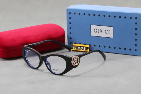 Gucci GG Marmont Cat-Eye Optical Glasses Black with Gold Hardware - 1