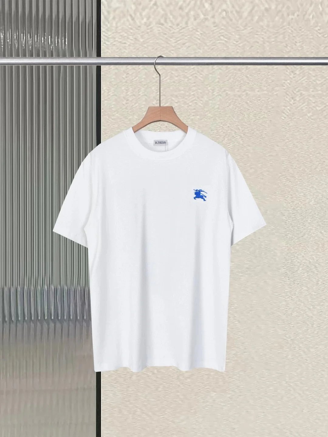 Burberry T-Shirts Short-Sleeve Logo Graphic T-Shirt — 4