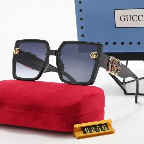 Gucci GG Marmont Oversized Square Sunglasses Black Gradient - 1