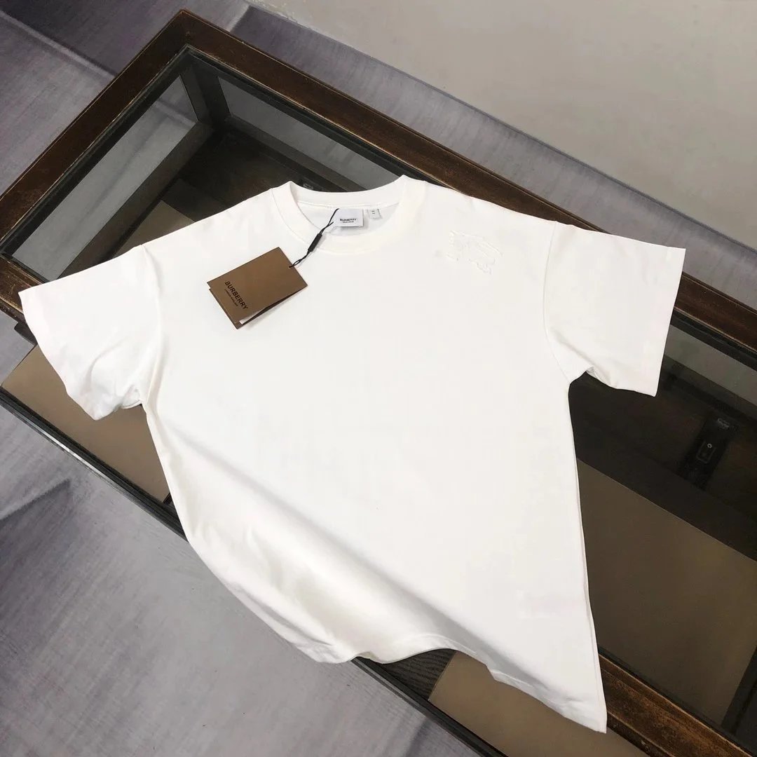 Burberry T-Shirts Short-Sleeve Logo Graphic T-Shirt — 21