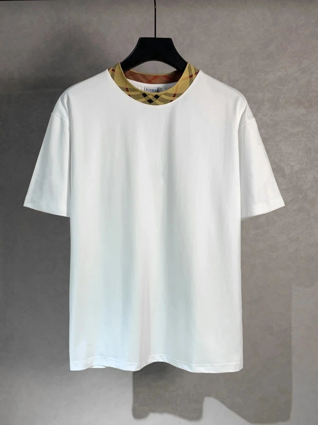 Burberry T-Shirts Check-trim crew-neck T-shirt — 38