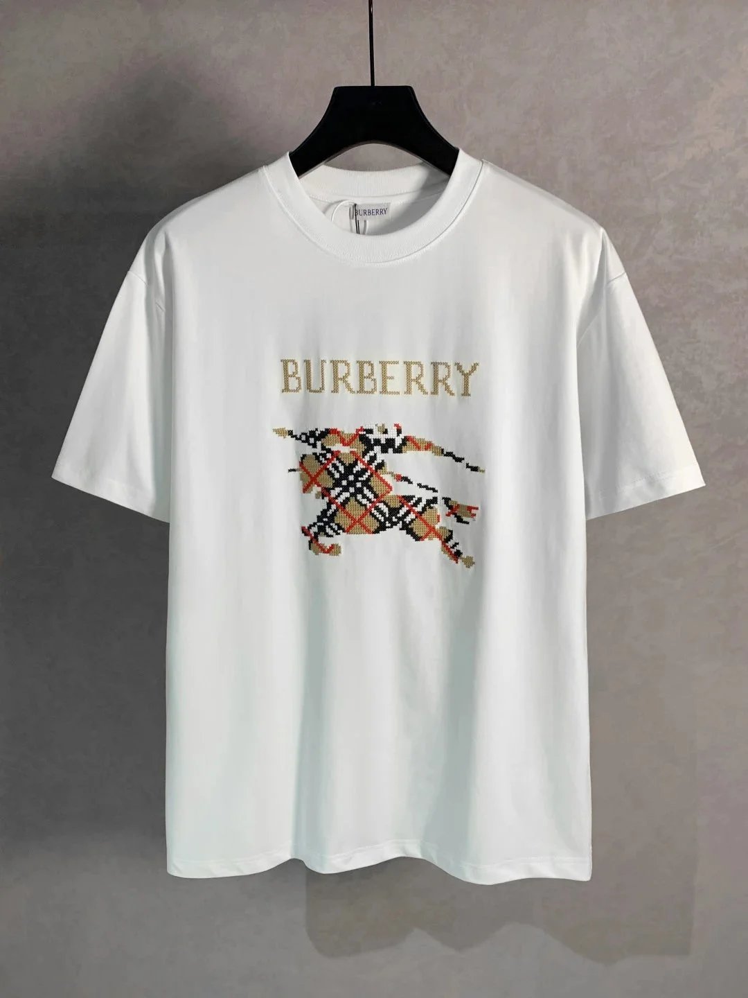 Burberry T-Shirts Short-Sleeve Logo Graphic T-Shirt — 2