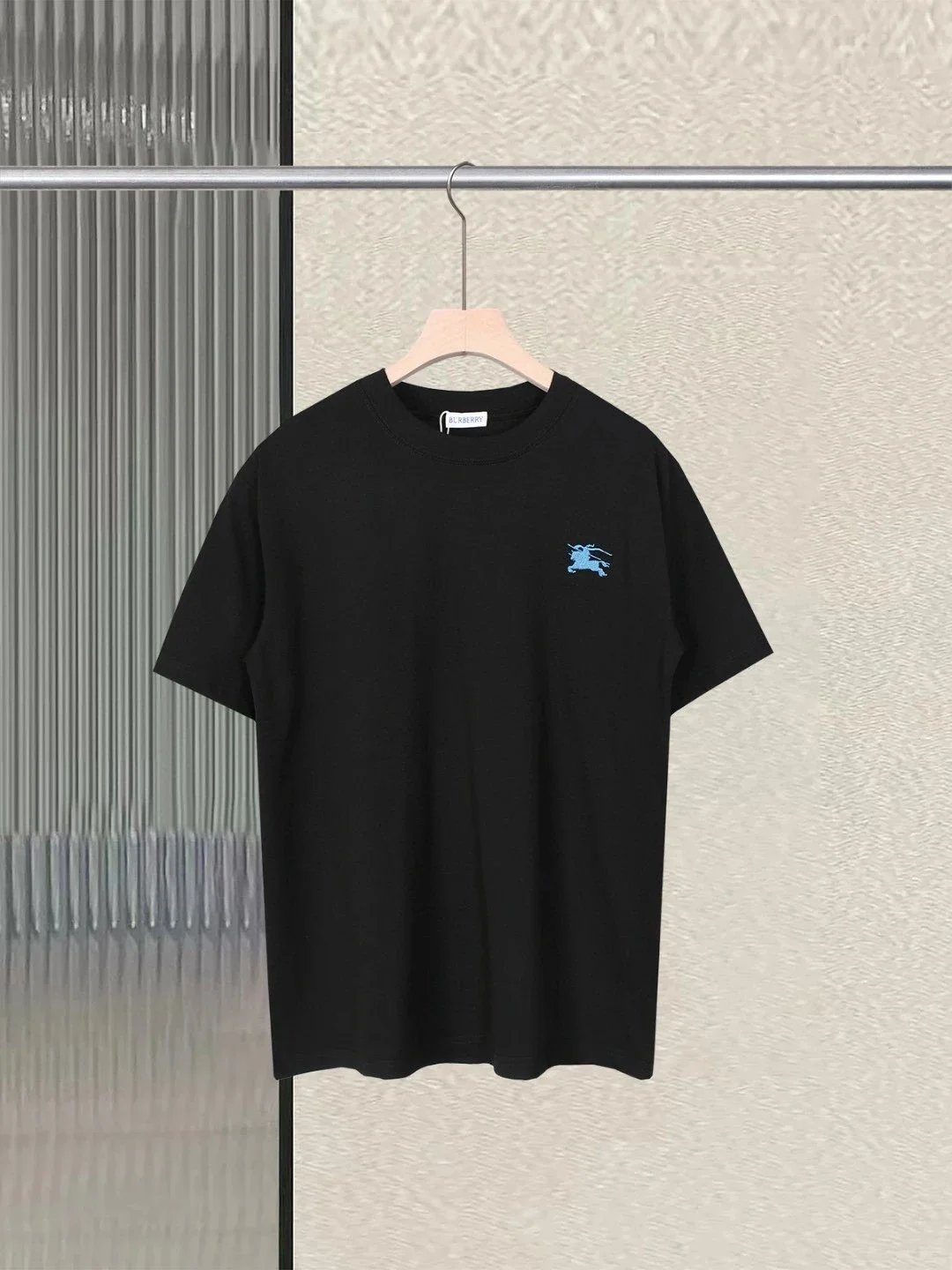 Burberry T-Shirts Short-Sleeve Logo Graphic T-Shirt — 3