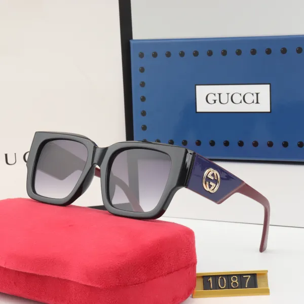 Gucci Square Frame Sunglasses Black and Purple with GG Logo - 1