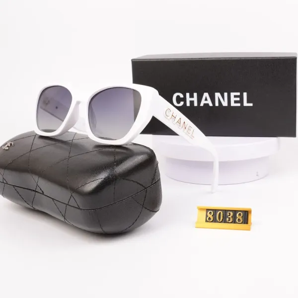 Chanel White Acetate Square Sunglasses with Gradient Lenses - 1