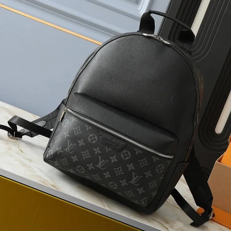 Louis Vuitton Backpacks Monogram Zip-Front — 29-38- 20