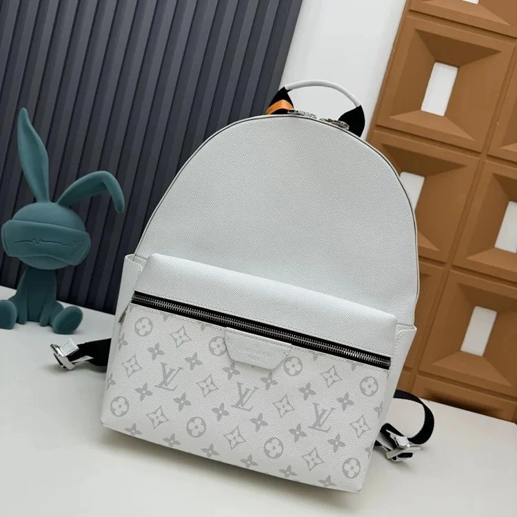 Louis Vuitton Backpacks Monogram Zip-Front — 29 -38-20