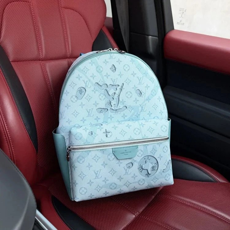 Louis Vuitton Backpacks Monogram Zip-Front — 35-40 -20