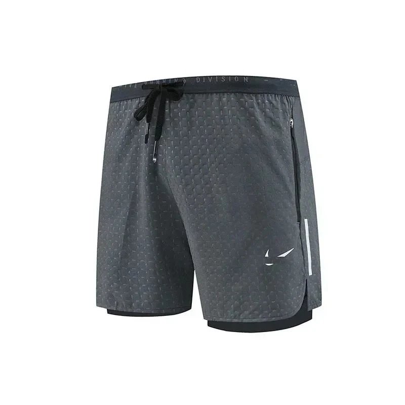Nike Shorts Running with zip pocket and reflective trim — 2
