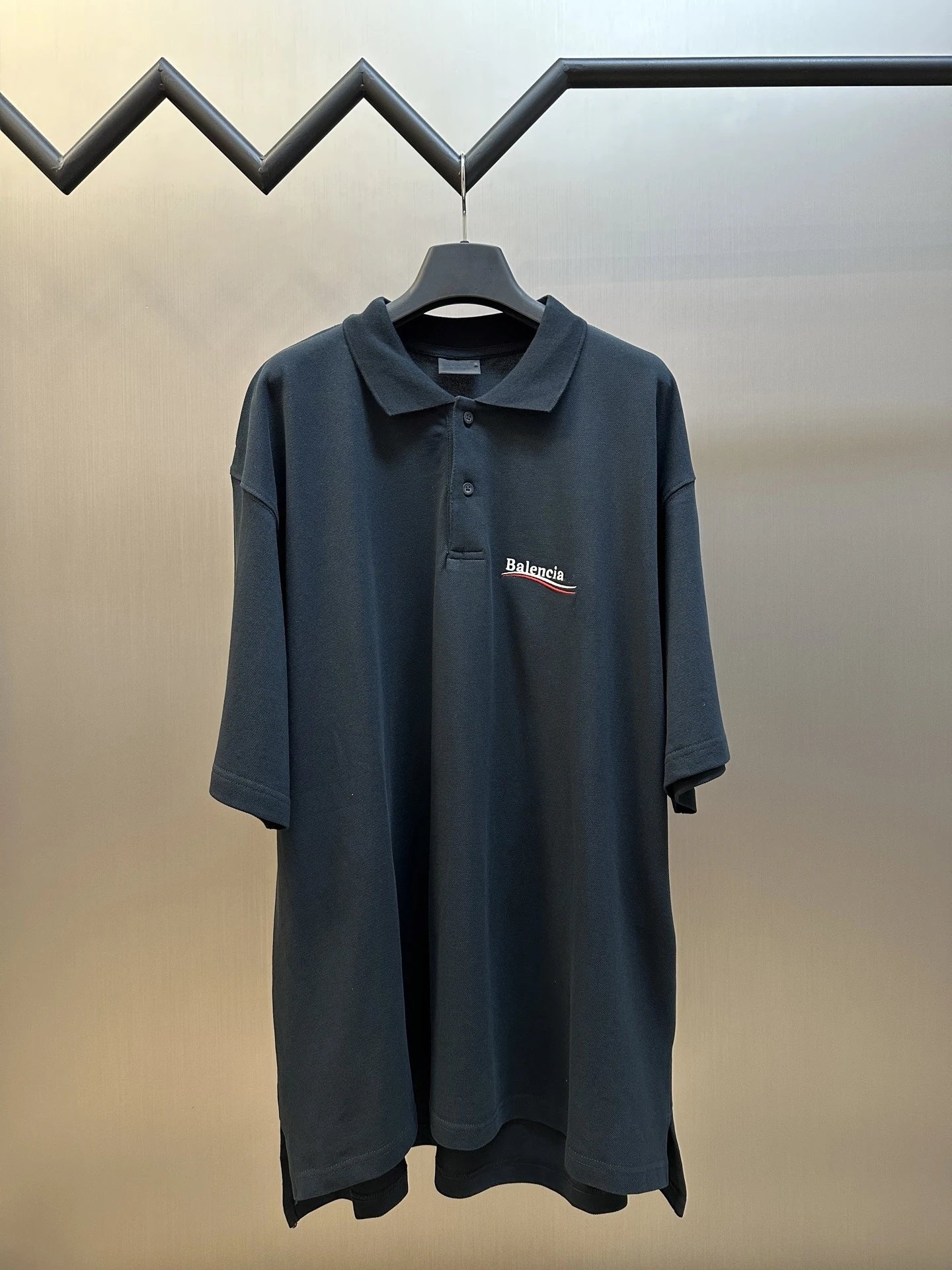 Product view 16