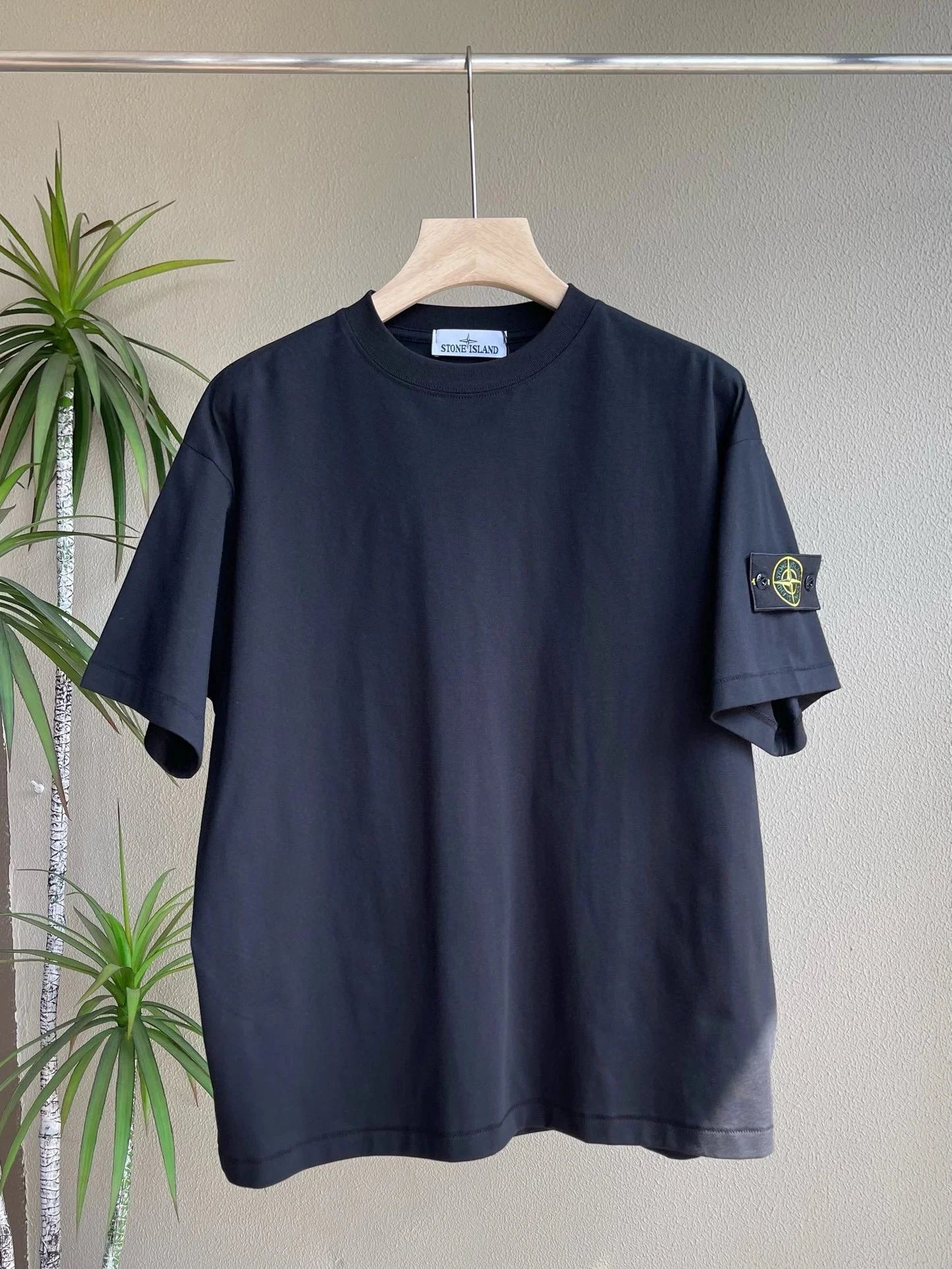 Product view 16