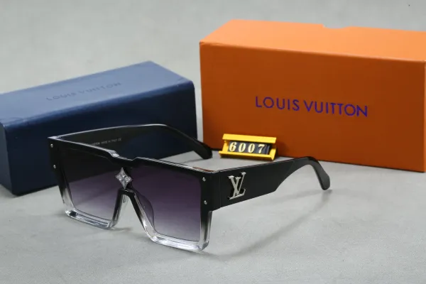 Louis Vuitton Square Frame Sunglasses Black Gradient Lens - 1