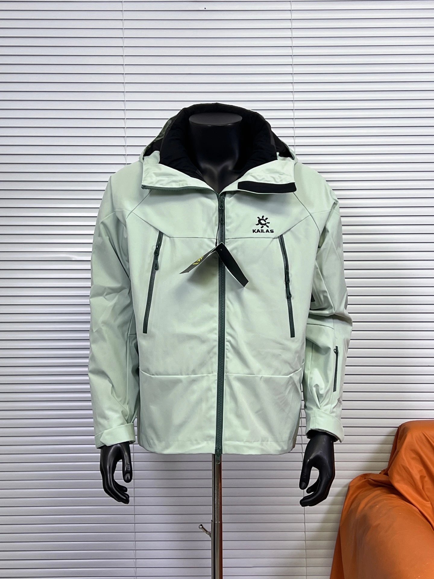 Kailas Alpine Pro Light Mint Green Technical Jacket Outerwear