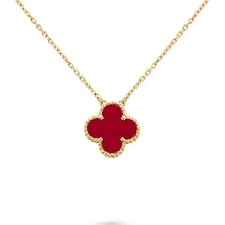 Van Cleef & Arpels Jewelry Four-leaf clover pendant necklace — 19
