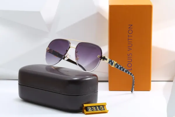 Louis Vuitton Monogram Aviator Sunglasses Purple Gradient - 1