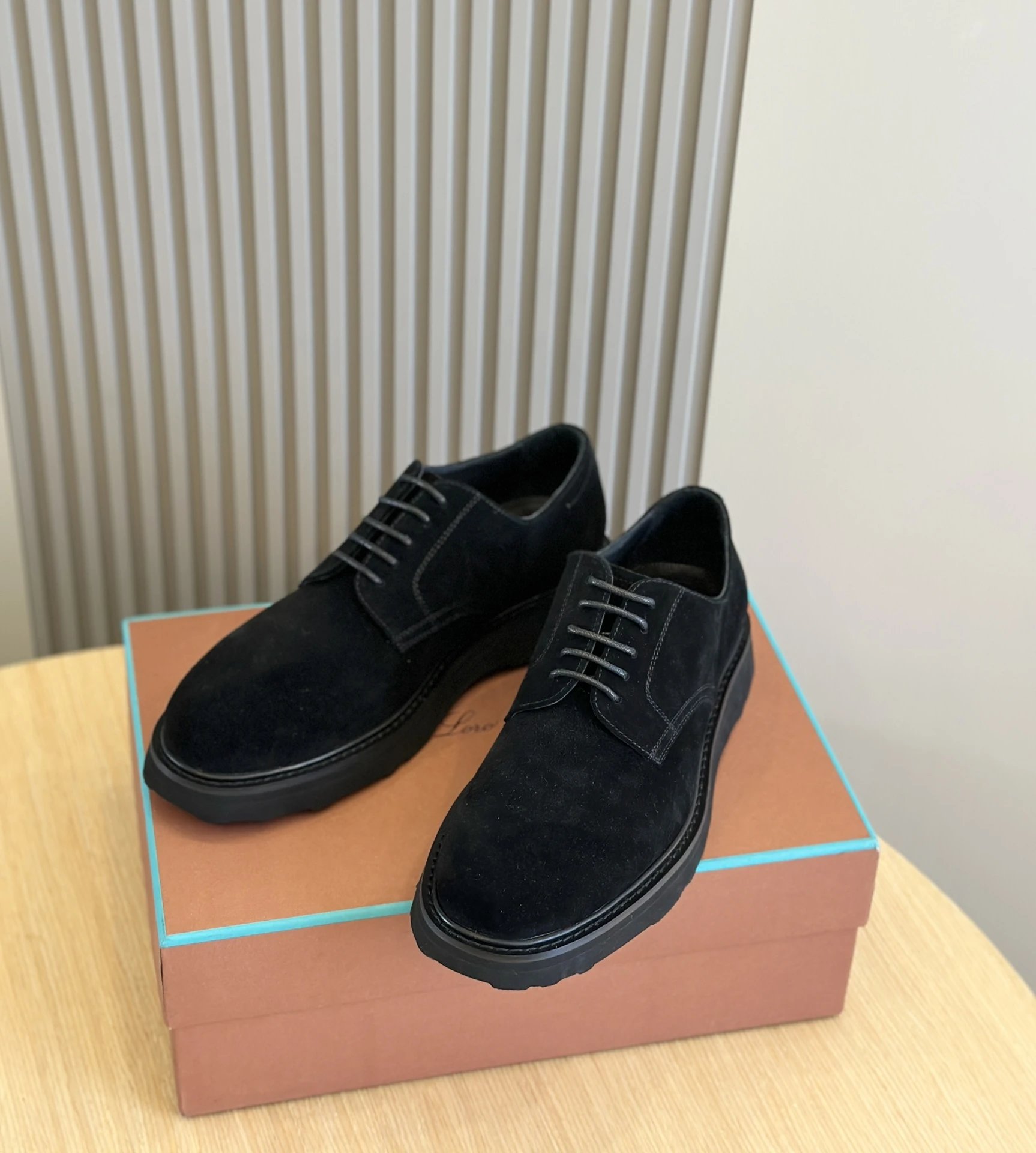 Product view 16