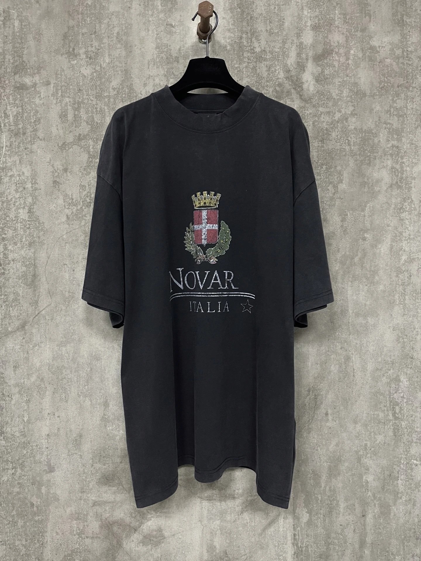 Product view 32