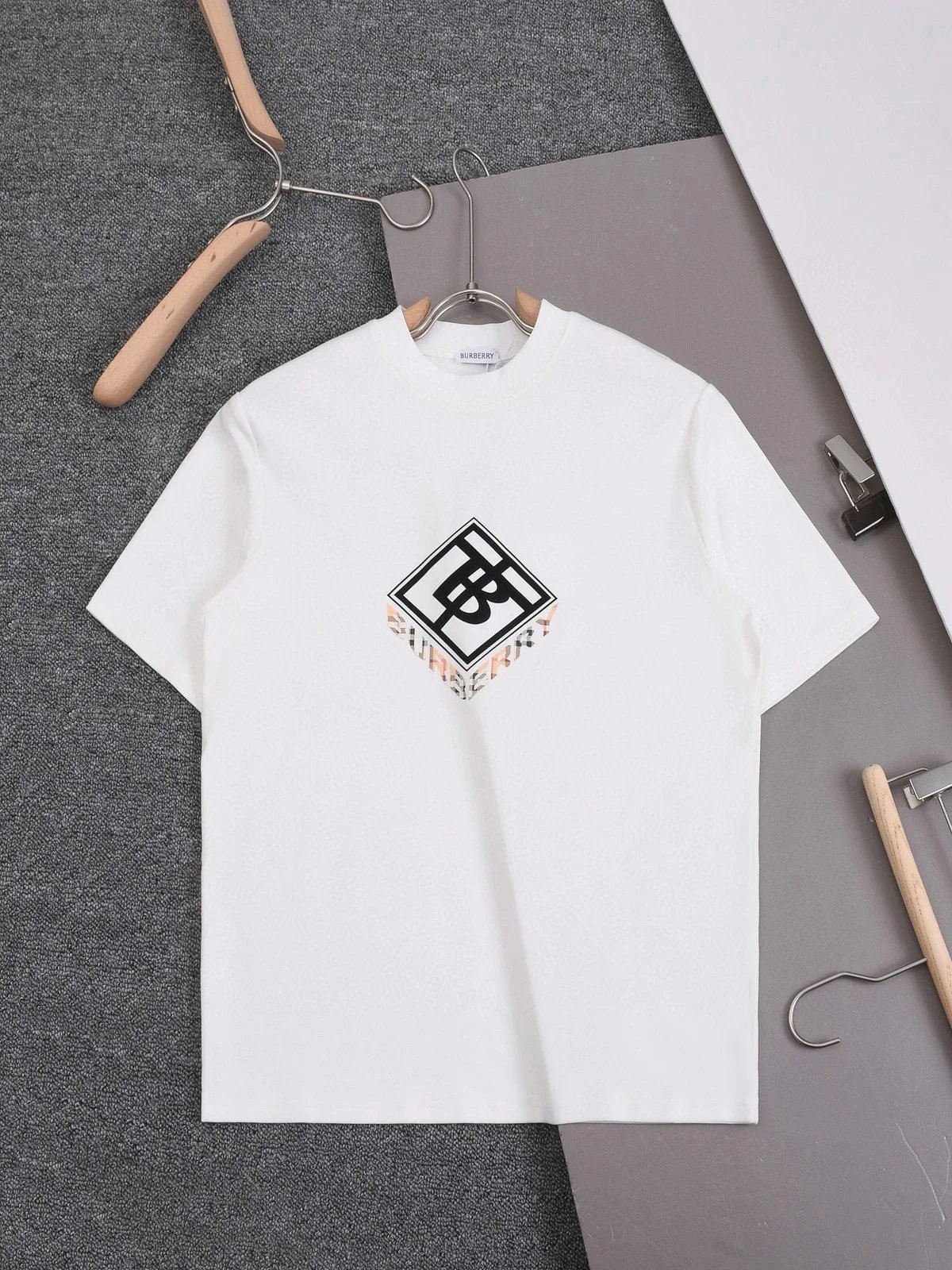 Burberry T-Shirts Check-trim crew-neck T-shirt — 30