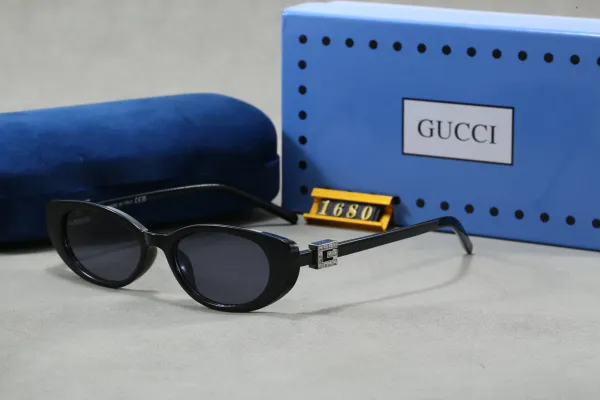 Gucci GG Marmont Cat-Eye Sunglasses Black with Crystal Detail - 1