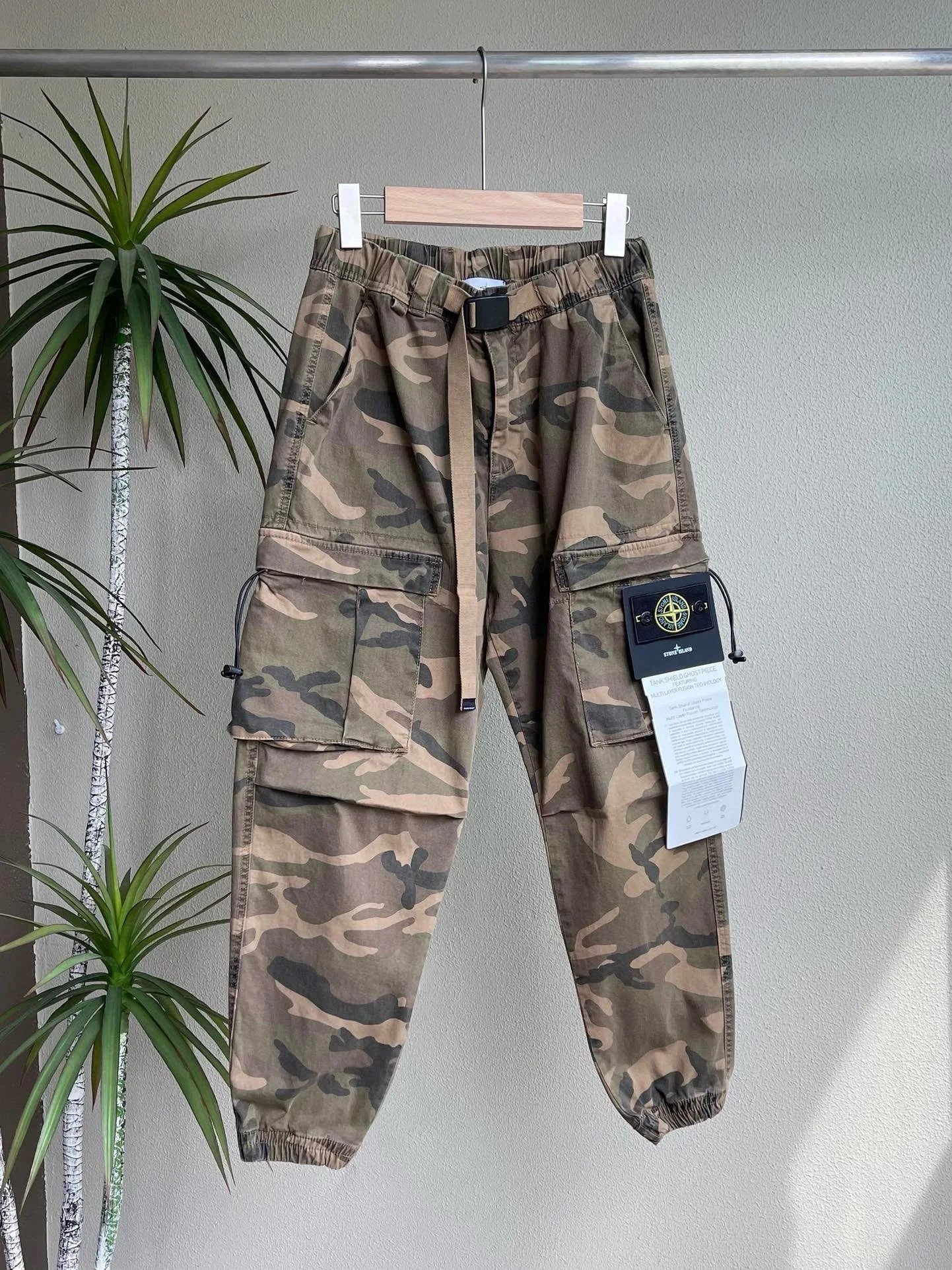 Stone Island Trousers Cargo with compass badge — 12