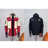 The North Face x Supreme Mountain Light Jacket [2 styles]