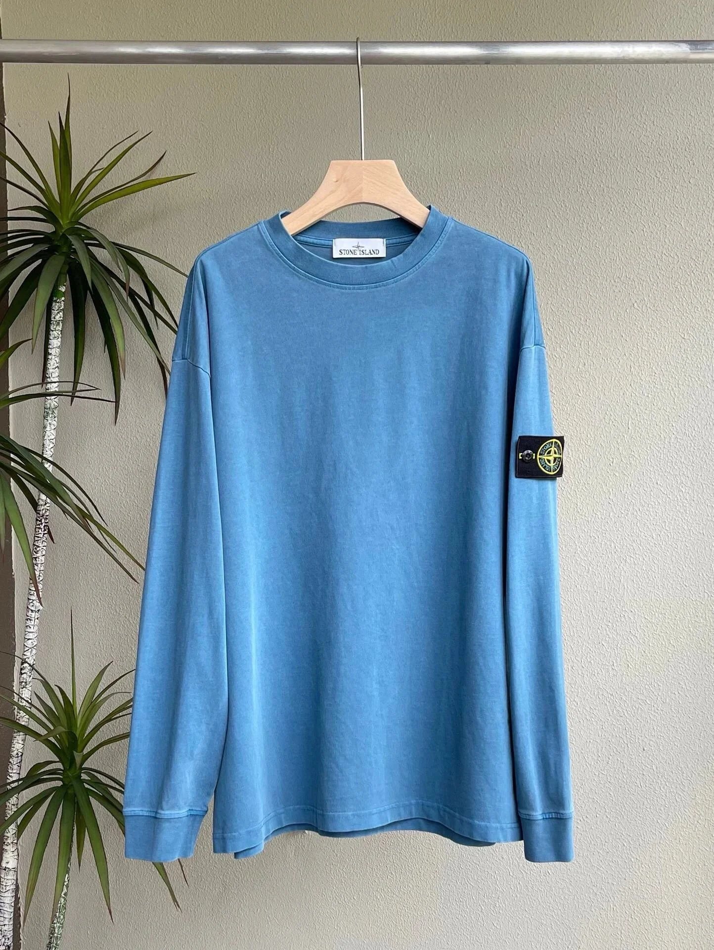 Product view 16