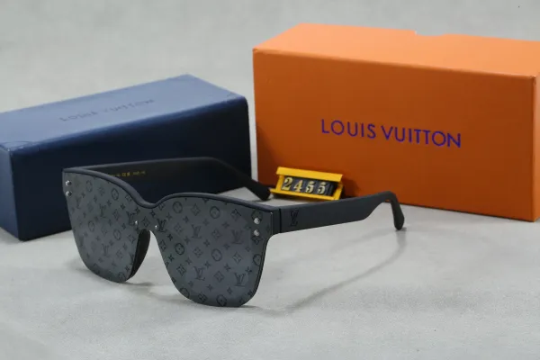 Louis Vuitton Monogram Shield Sunglasses Black - 1