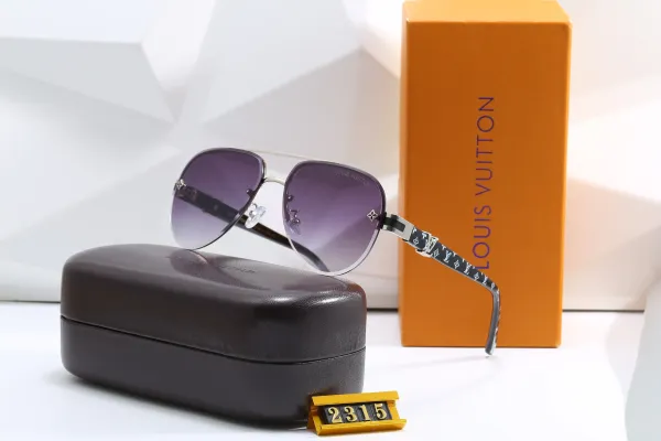 Louis Vuitton Aviator Gradient Purple Sunglasses - 1