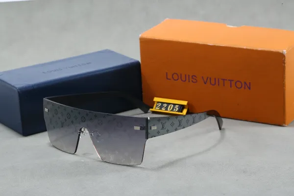 Louis Vuitton Monogram Shield Sunglasses Gray Gradient - 1