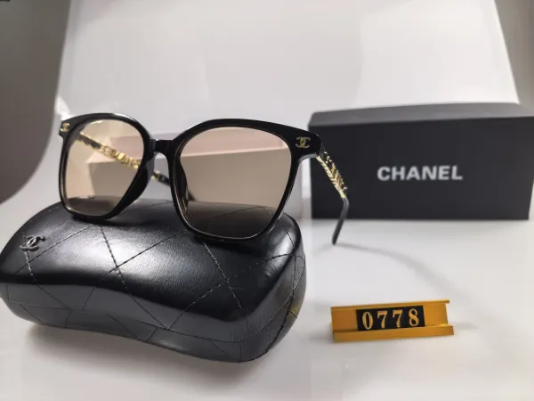 Chanel Sunglasses Black Gold-Chain Acetate Gradient Lens Sunglasses Eyewear - 1