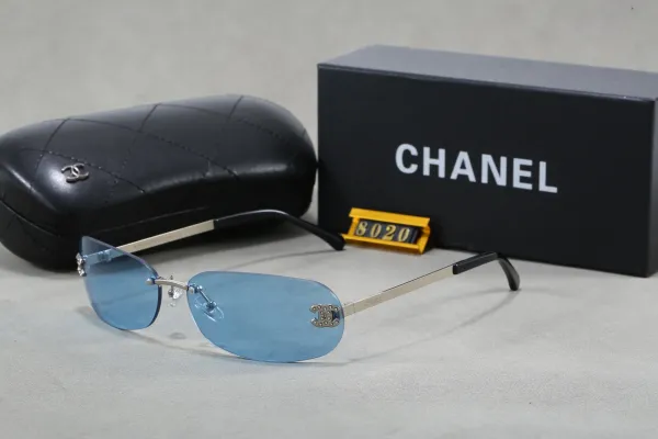 Chanel Rimless Sunglasses with CC Logo in Blue Gradient - 1